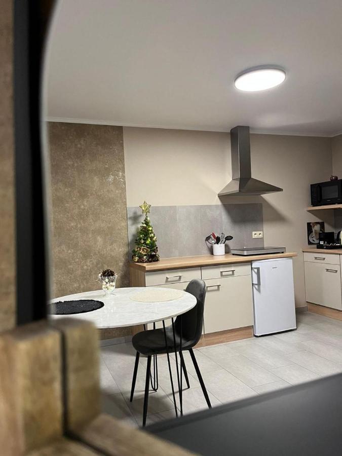 Studio Les Champs Baelen Luaran gambar