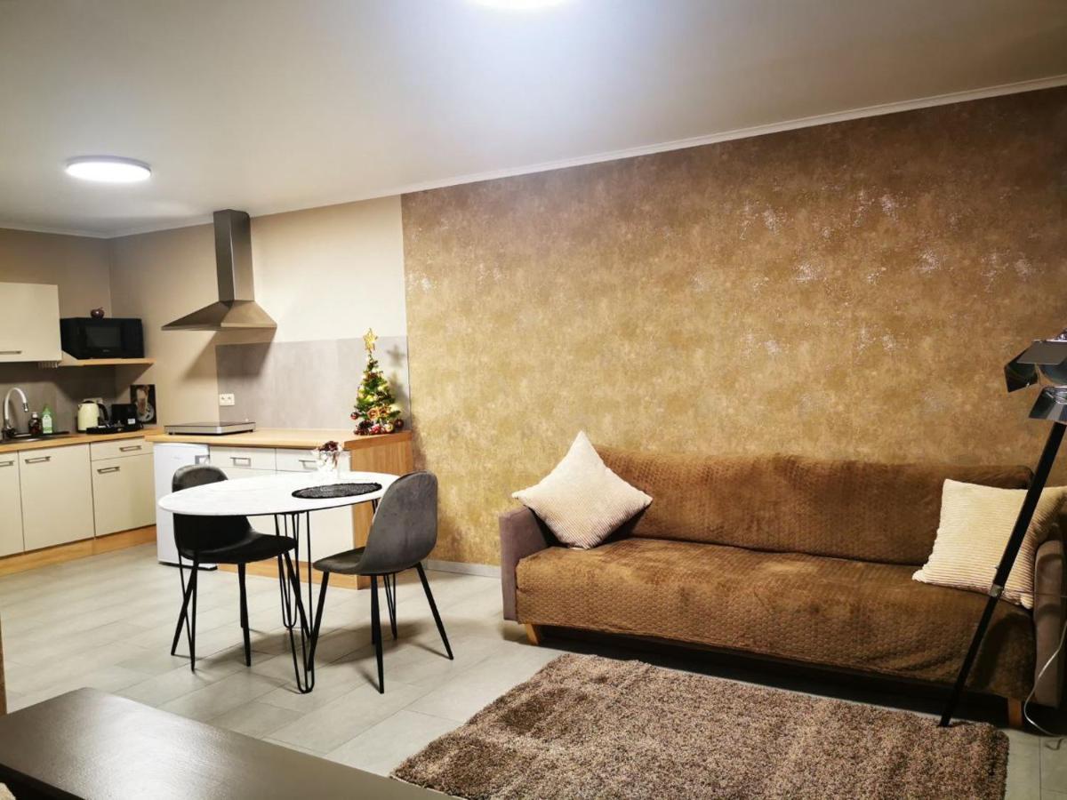 Studio Les Champs Baelen Luaran gambar
